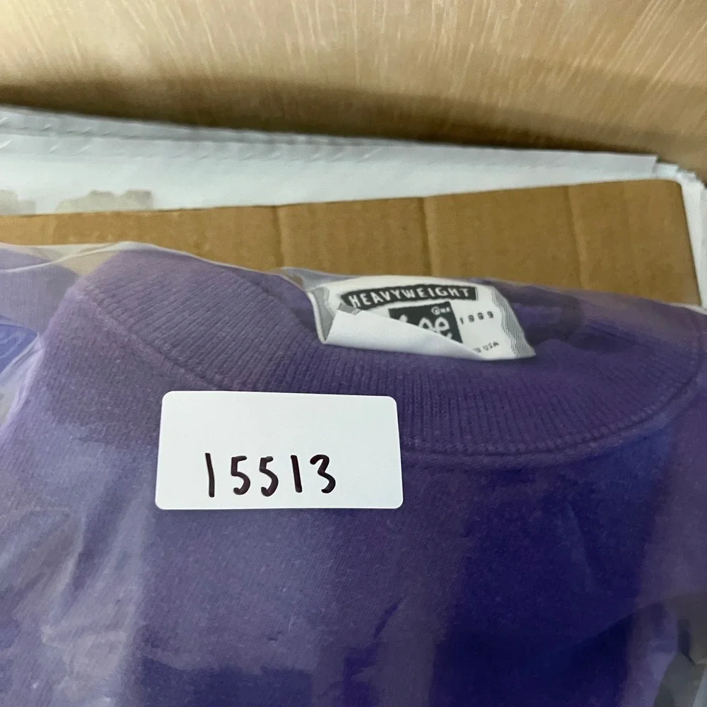 Lee Heavyweight Sweatshirt Mens Large Purple‎ Wolf Woodstock Graphic Crewneck
